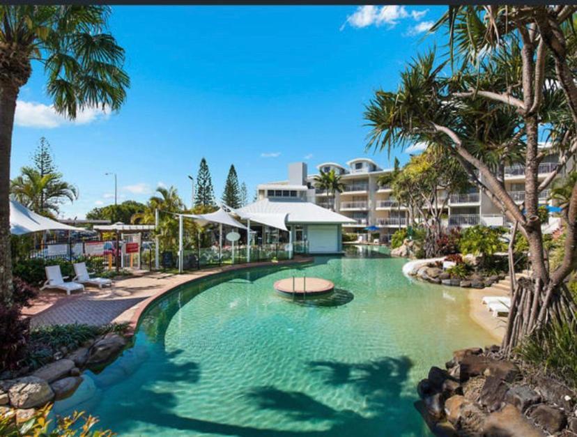 Resort Queen Studio At Alex Beach Resort Alexandra Headland Exterior foto